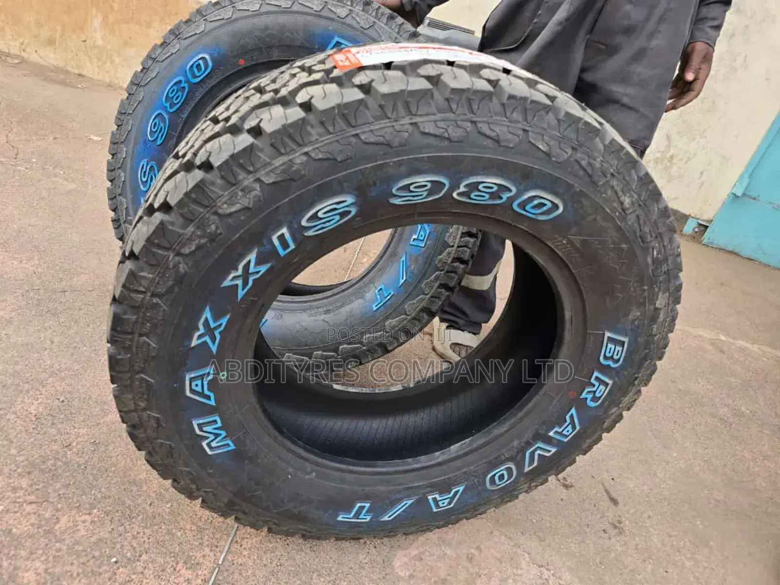 265/65r17 Maxxis