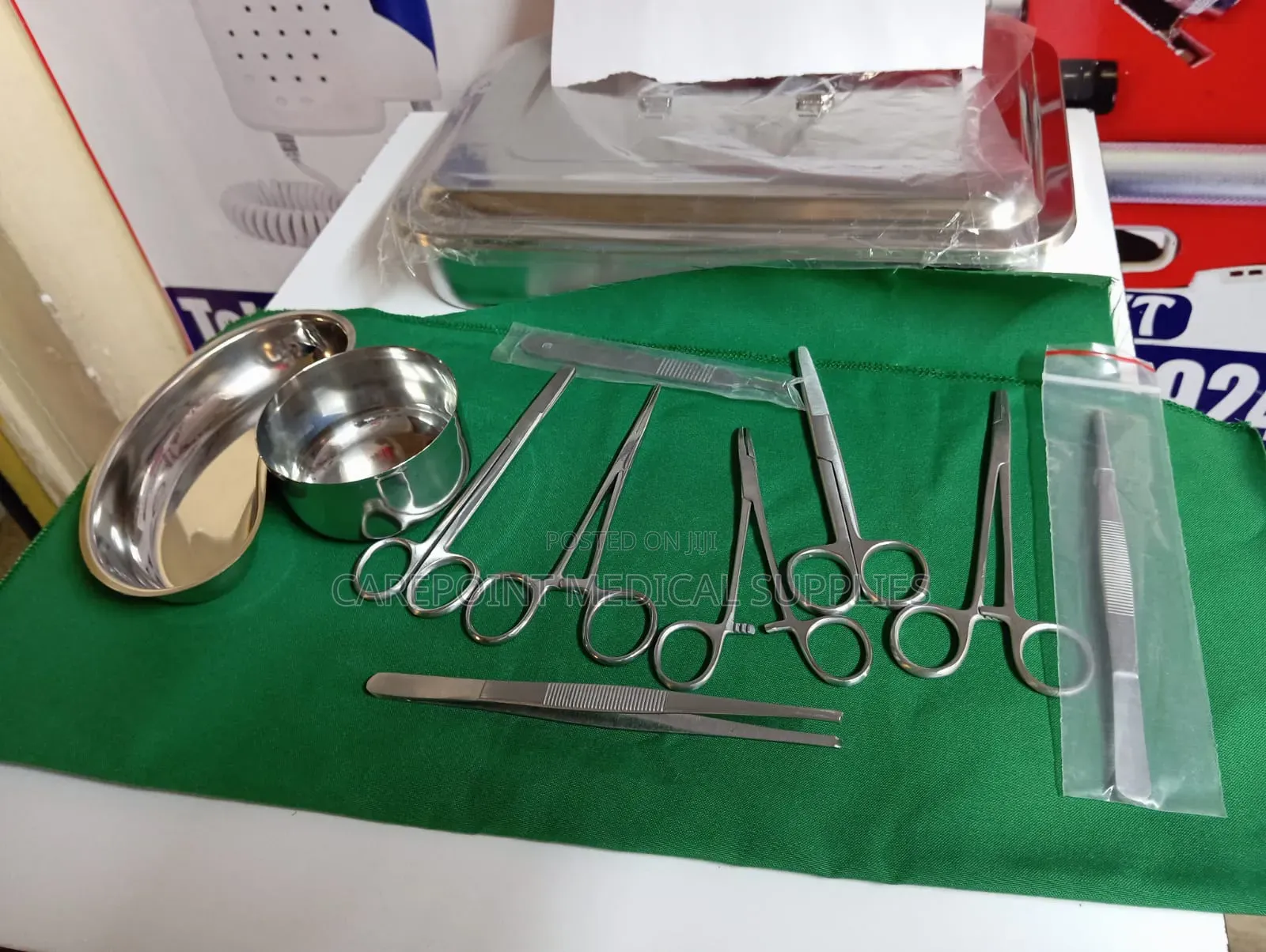 Sutures Pack.