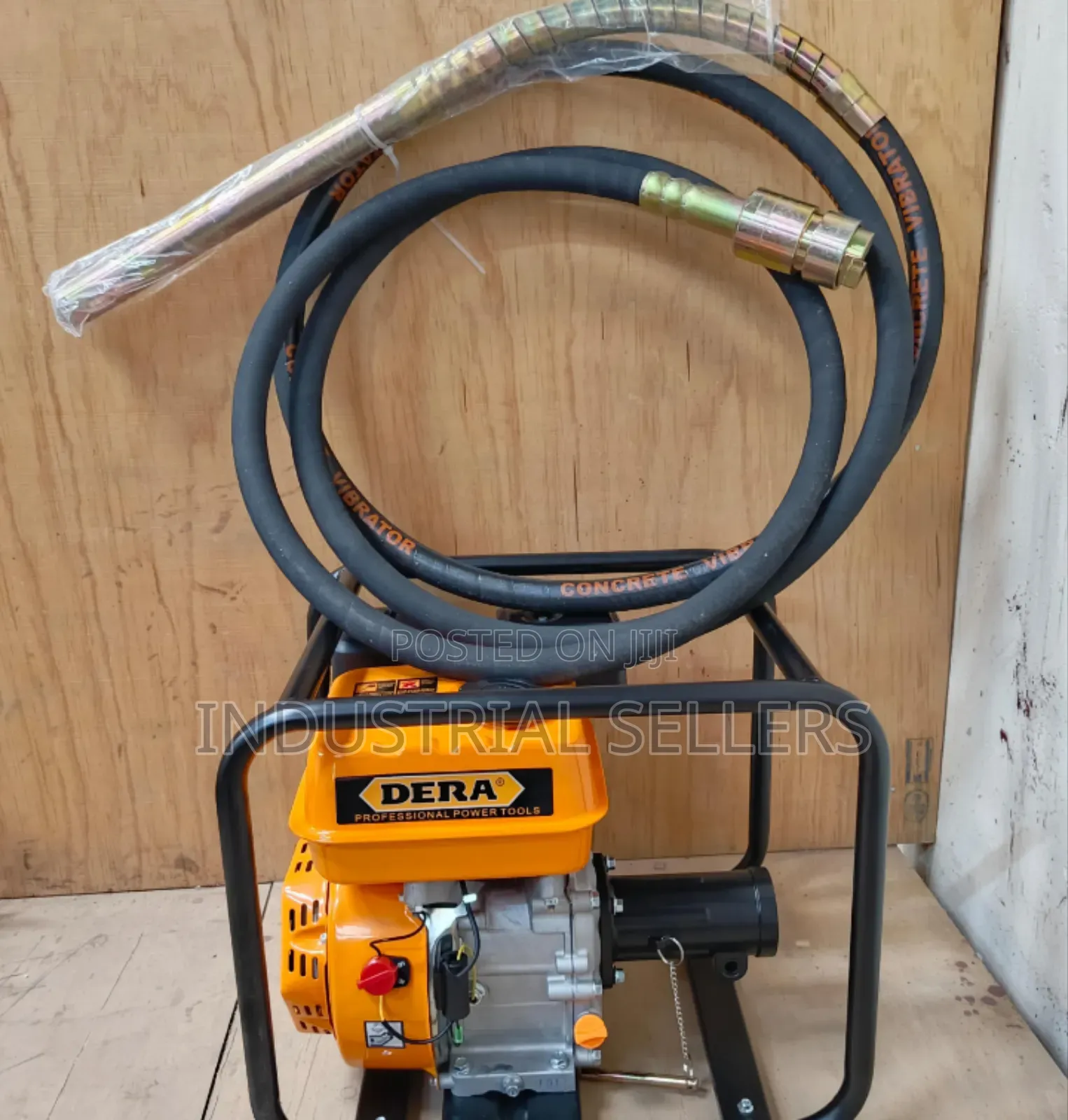 Professional Dera Gasoline Concrete Vibrator With Poker