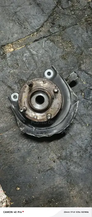 Front Hub Nissan Dayz