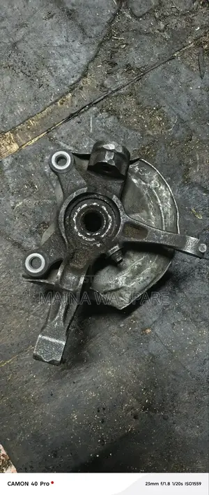 Front Hub Nissan Dayz
