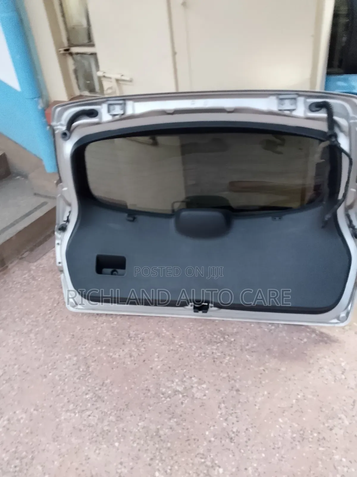 Nissan Dualis Boot