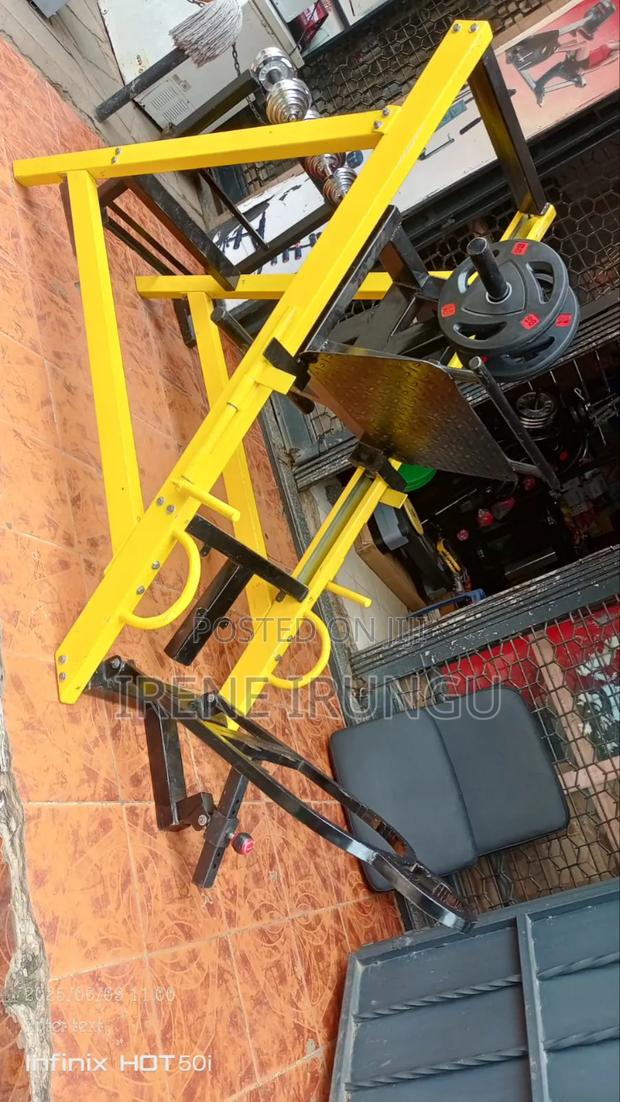 Heavy Duty Legpress Machine - main view