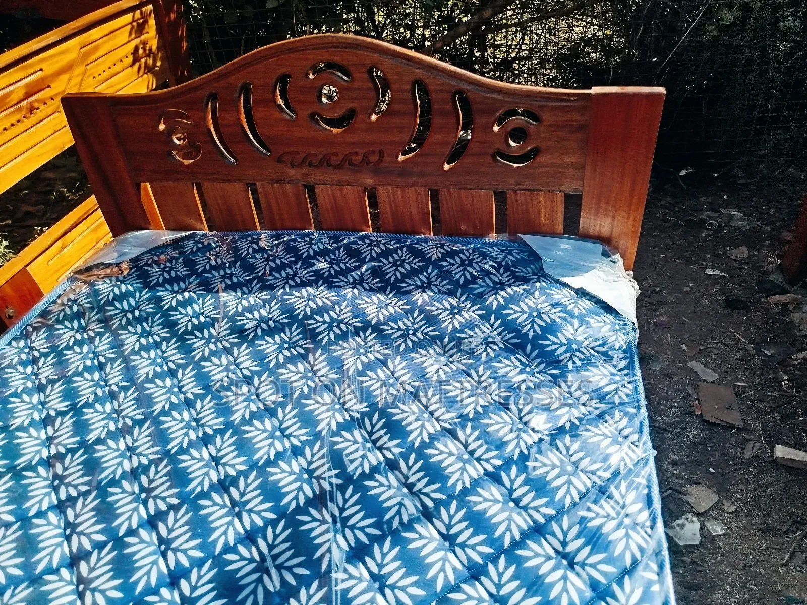 Hot Sale! Brand New Mahogany Bed + High Density Mattress