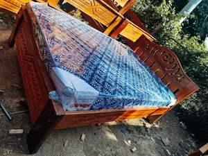 Special Offer! 4by6 Mahogany Bed + Hd Bobmil Jambo Mattress