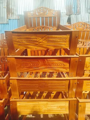 4by6 Mahogany Beds - Brand New And Strong!