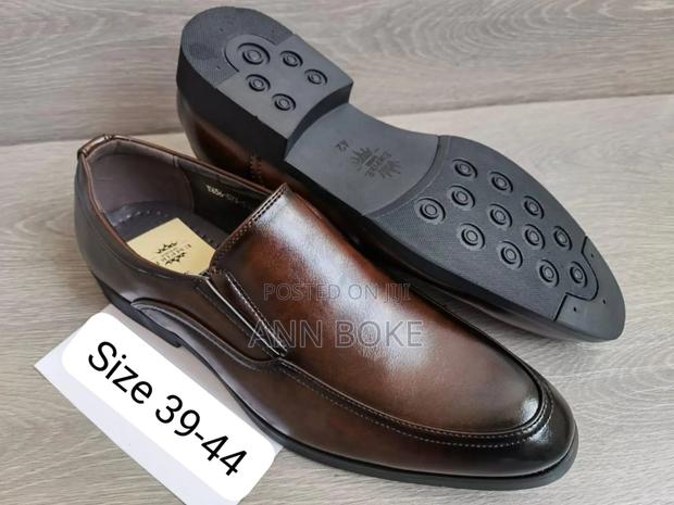 Official Restocked Size 39-45 at 3000 - thumbnail 11