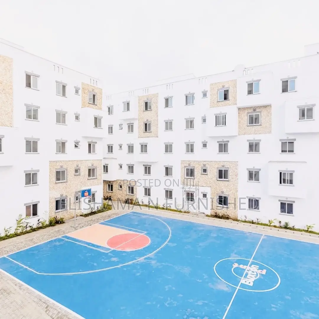 1 BDRM Msa CBD Aircon,Wifi,Pool,Gym,Washer,Hot Water