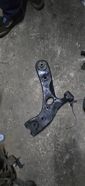 Control Arm Auris