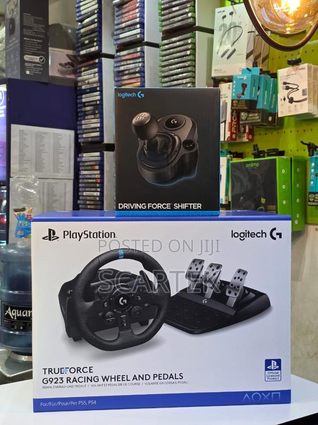 Logitech G923 With Shifter - main view
