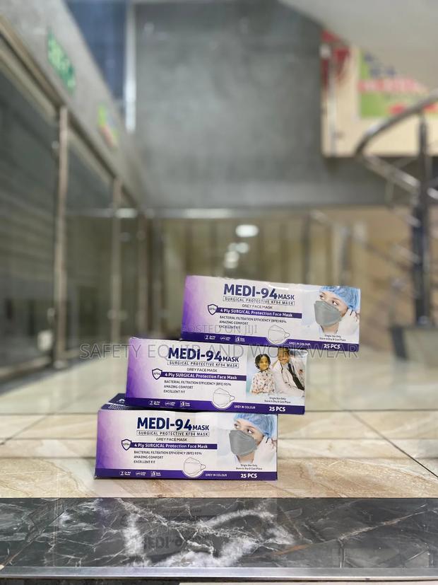 Medimask 4 Ply Dust & Germ Resistant Mask. - main view