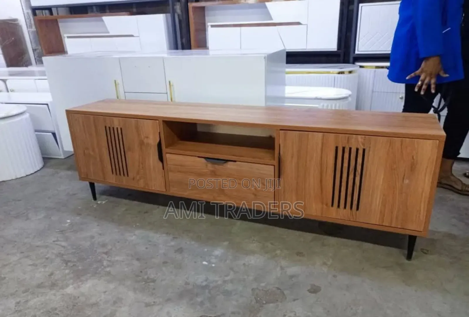 Natural Class Tv Stand (6ft)
