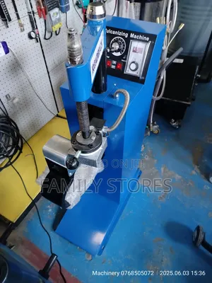 Heavy Duty Tyre Vulcanizer Machine Electric Powered.