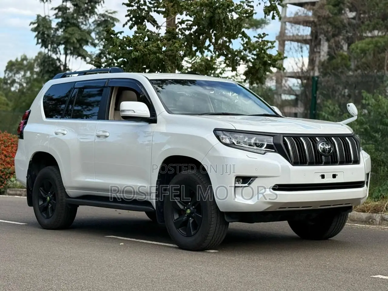 Toyota Land Cruiser Prado 2020 White