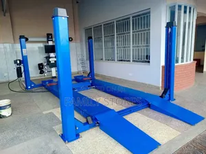 Commercial Four Post Carlift Machine With Wheel Alignment.