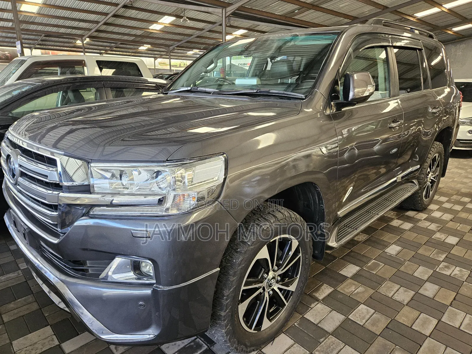 Toyota Land Cruiser 2016 Gray