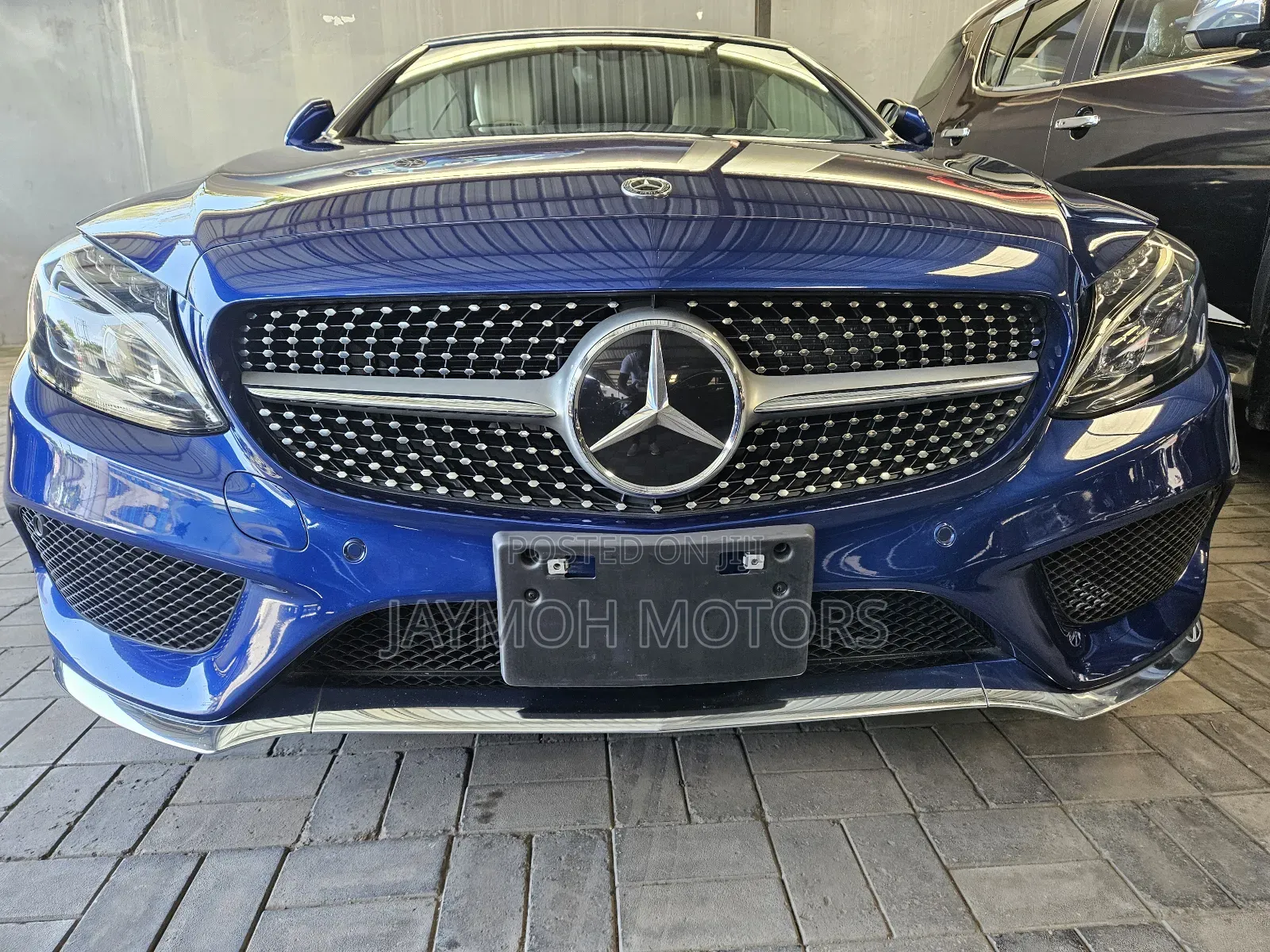 Mercedes-Benz C180 2018 Blue