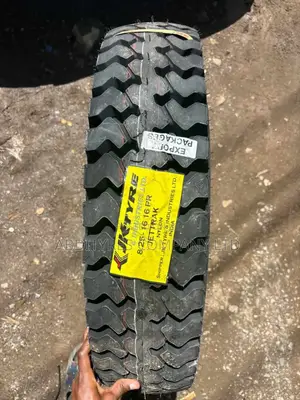 8.25r16 Jk
