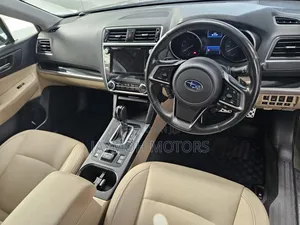 Subaru Outback 2018 Brown