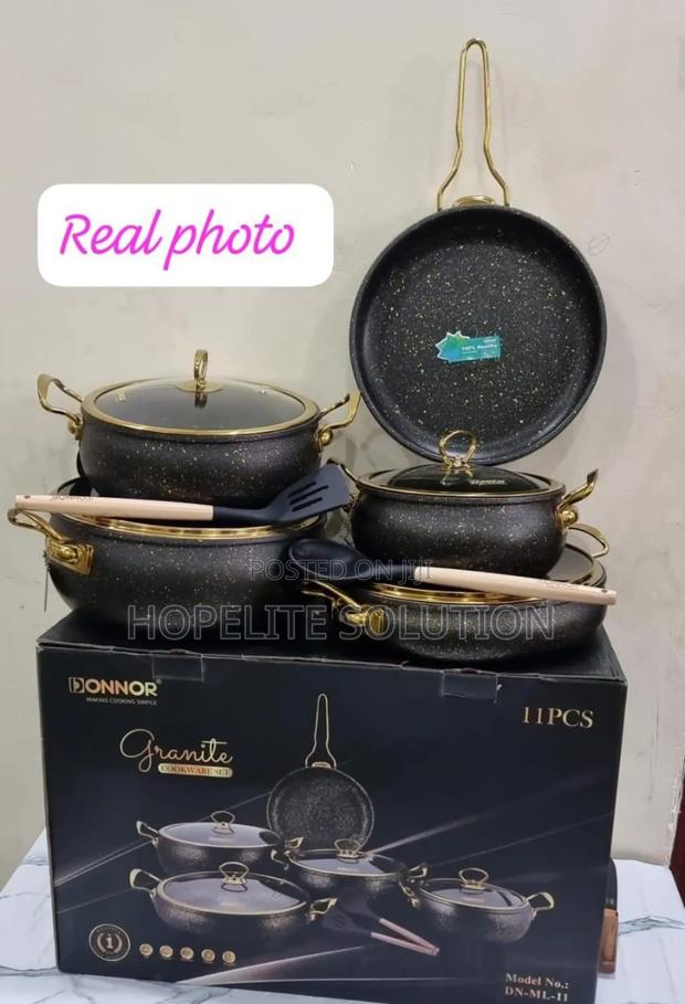 Heavy Elegant Granite Cooking Pot - thumbnail 2