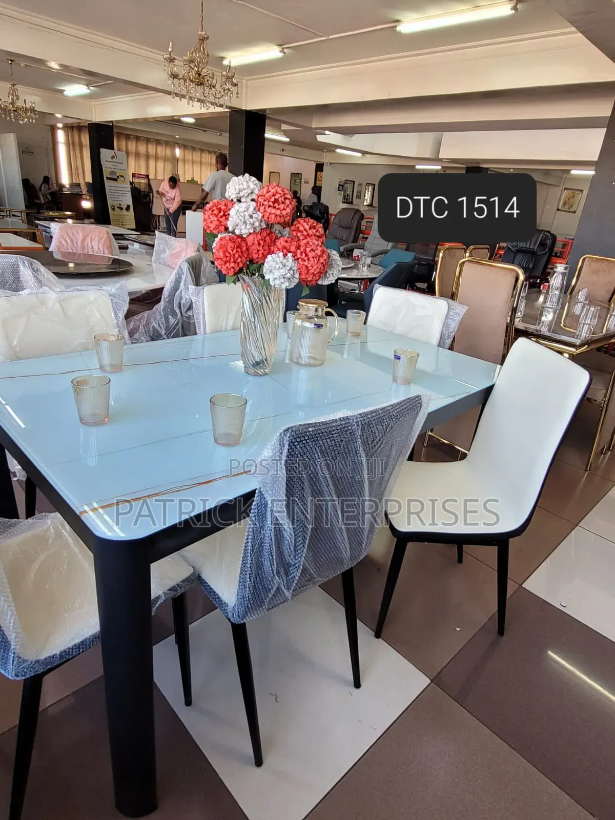 Imported Modern Dining Table 6 Seater