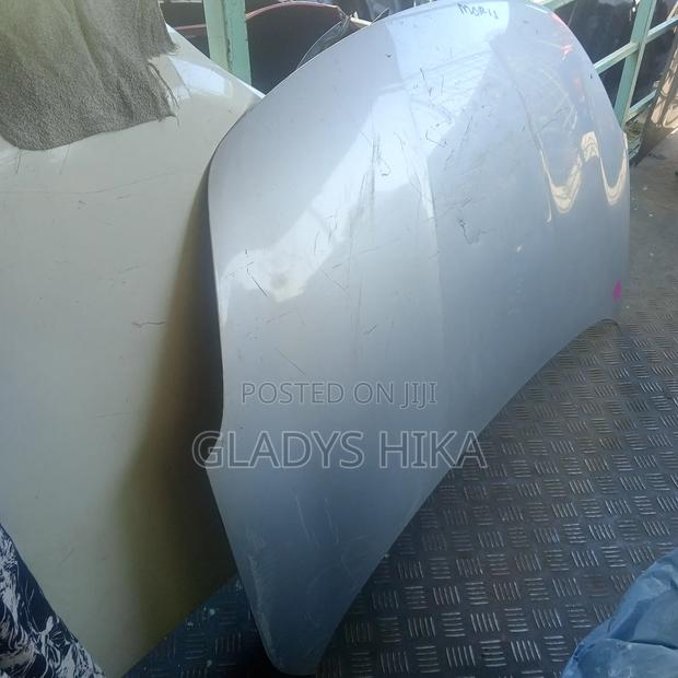 Ex Japan Bonnet for Nissan Advan