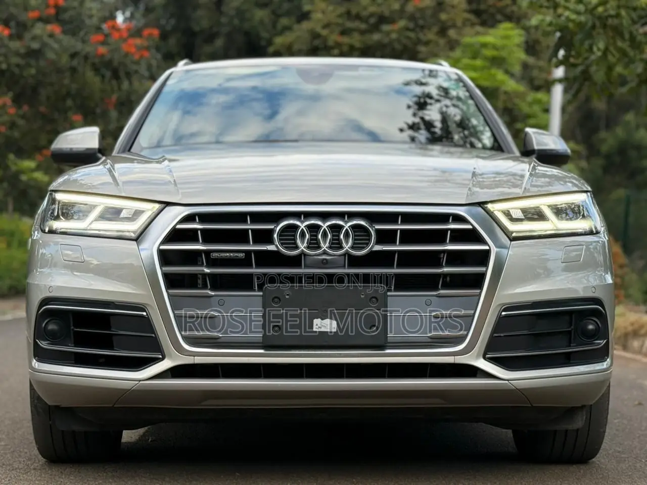 Audi Q5 2018 Silver