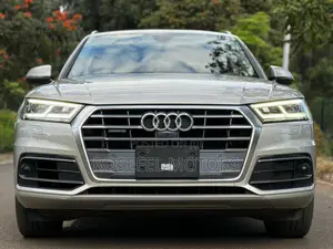 Audi Q5 2018 Silver
