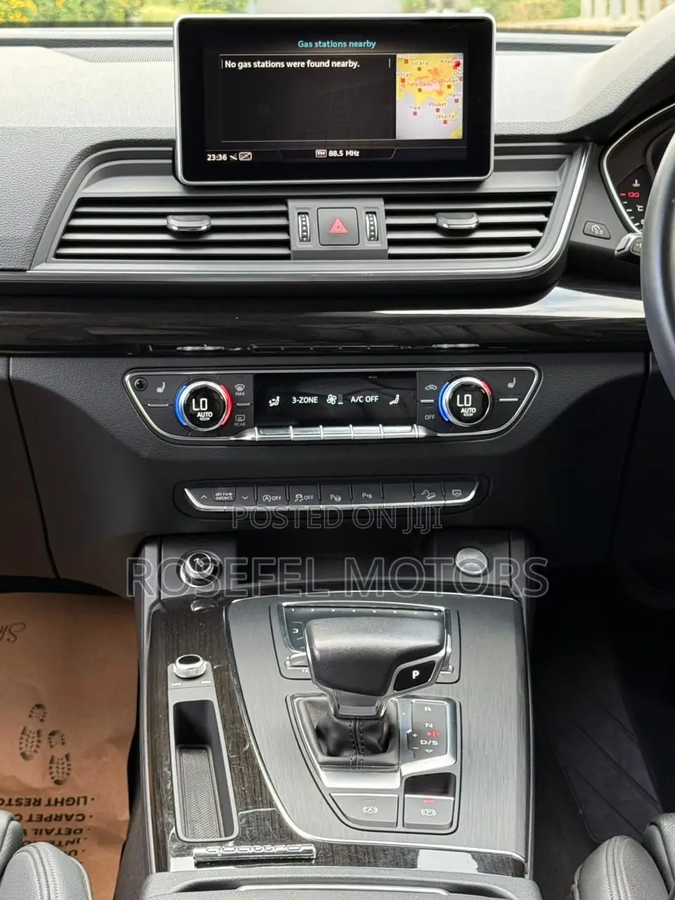 Audi Q5 2018 Silver