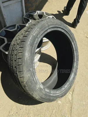 295/40r21 Greenlander