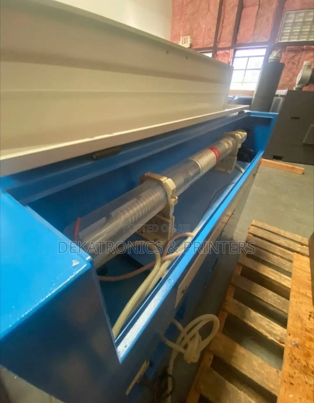 60cm by 90cm Co2 Laser Engraving/Cutting Machine
