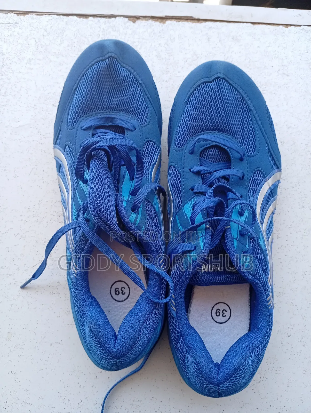 Sprinting Shoes (Size 39 Blue)