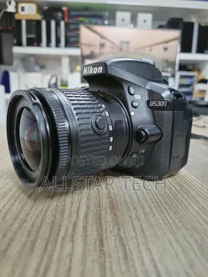 Nikon D5300 Complete With Charger