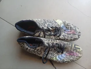 Sprinting Spikes(Mtumba Size 40)