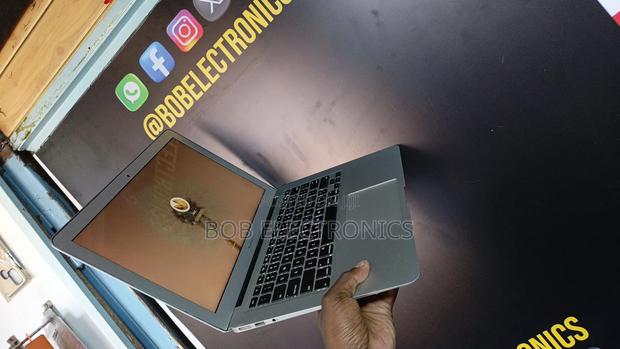 Laptop Apple MacBook 2013 4GB Intel Core i5 SSD 128GB - thumbnail 2