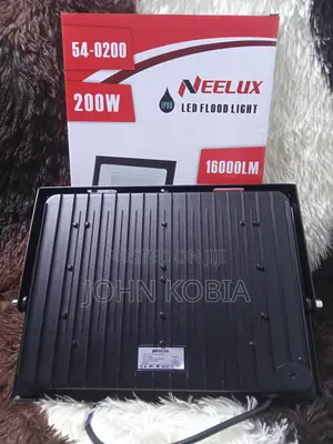 Ac 200w Led Outdoor Floodlight (Neelux)