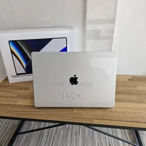 Laptop Apple MacBook Pro 2023 M2 Max 16-Inch 32GB Apple M2 SSD 1T