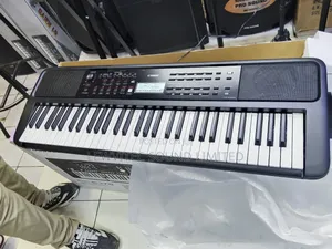 Musical Yamaha Keyboard