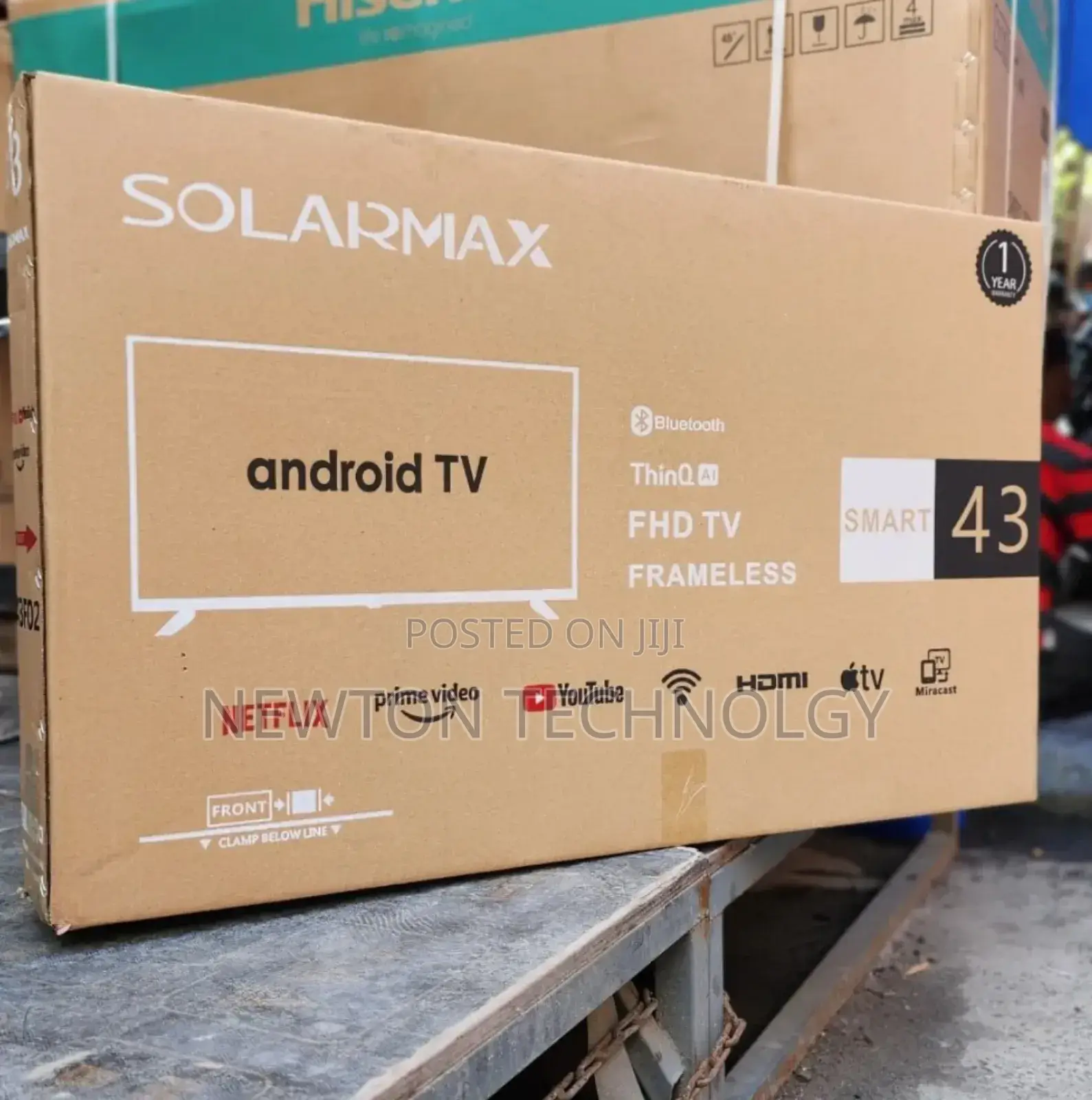 Solarmax 43" Smart Led Tv With Free Wall Bracket
