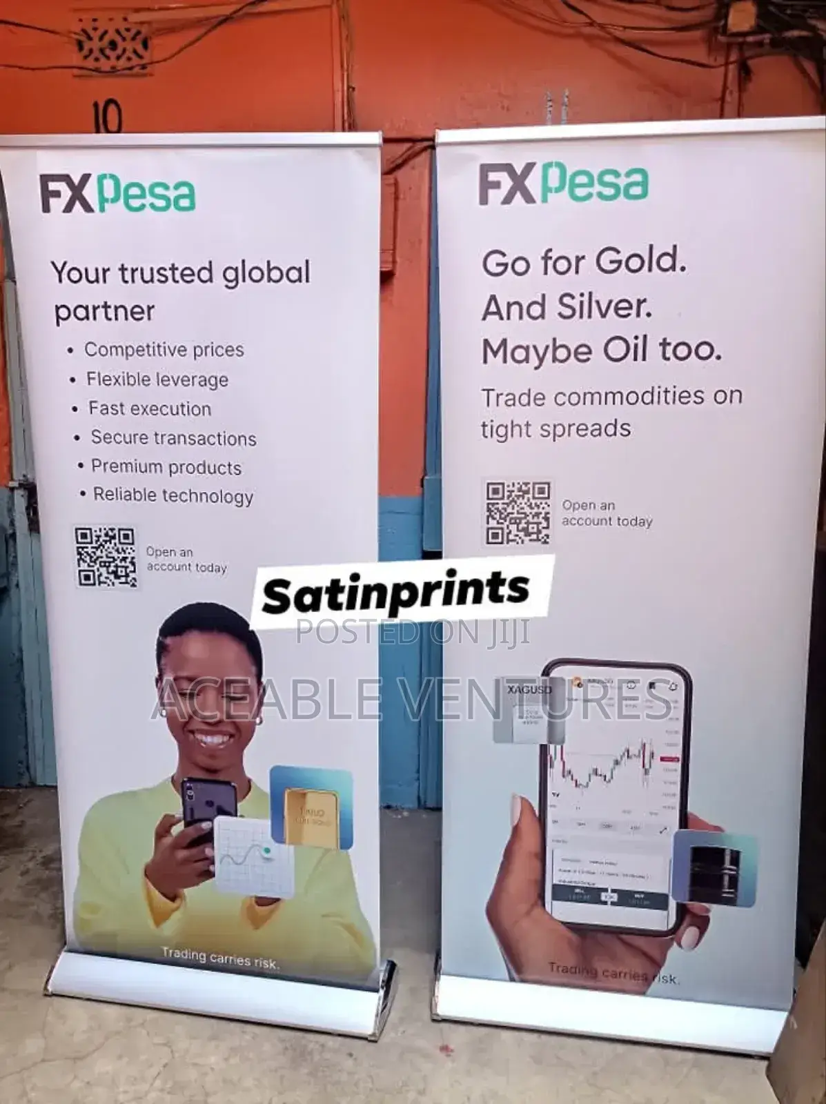 Elite Broadbase Roll-Up Banners