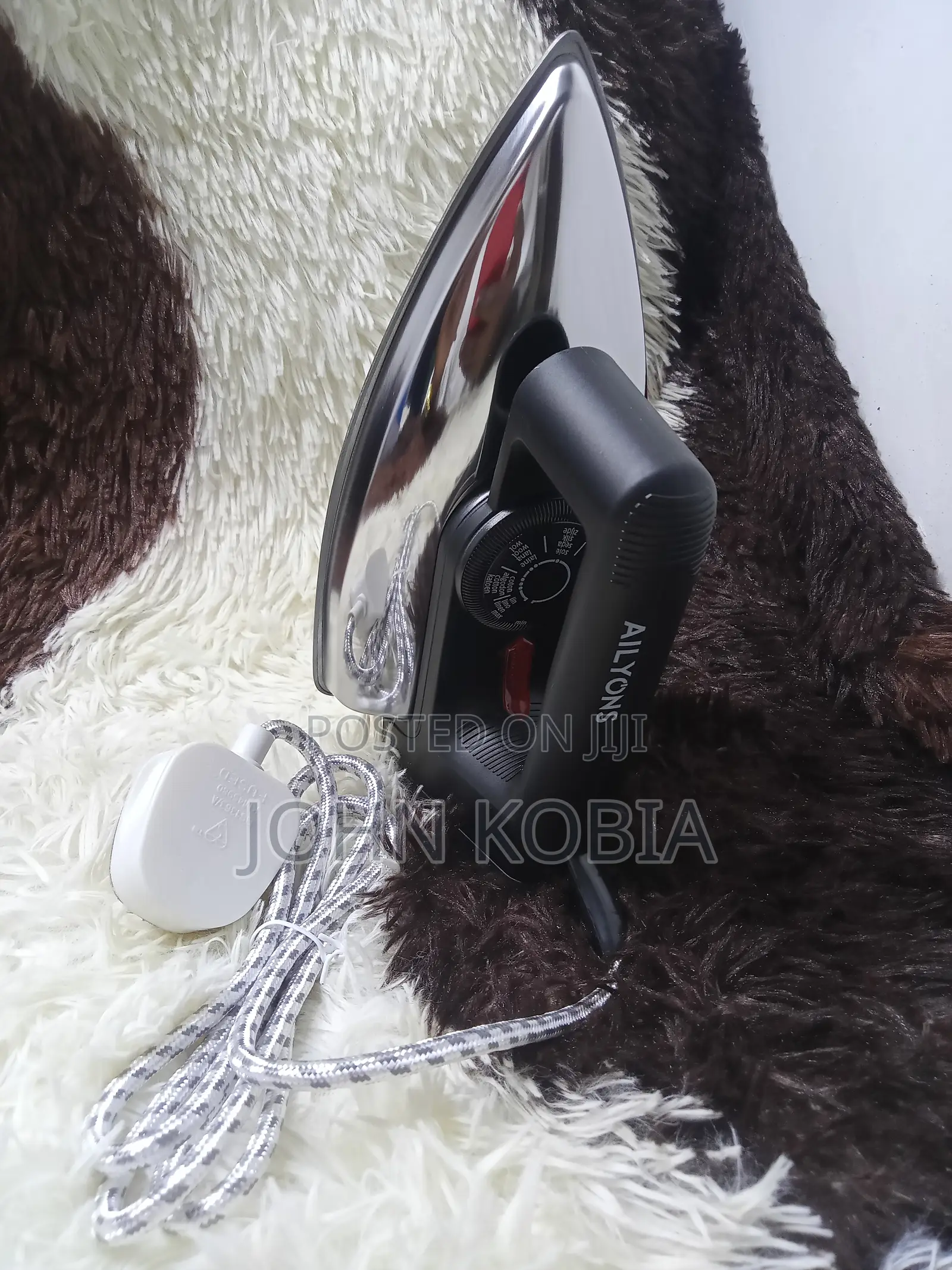 Dry Iron With Overheat Protection Ailyons