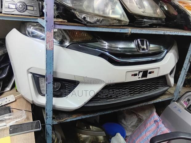 Honda Fit 2015 Nosecut