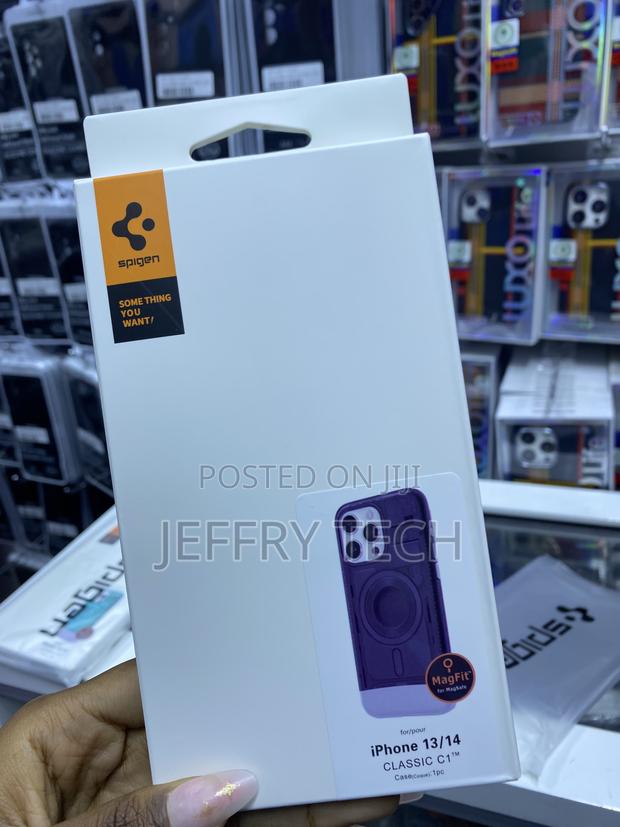 Supert Spigen Case for iPhone 14 Case: Rugged Armor Magfit - main view