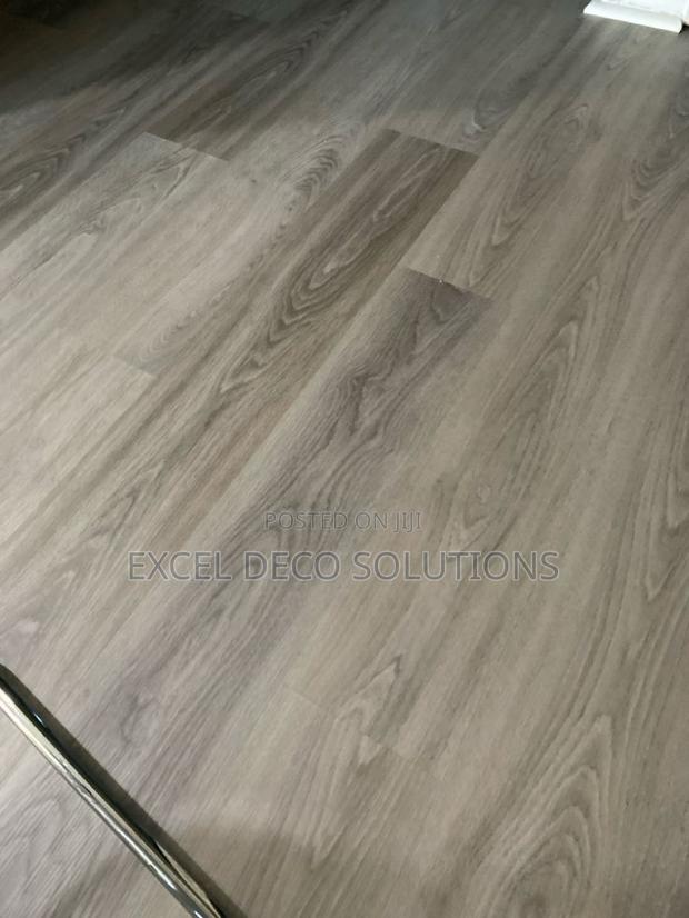 SPC Flooring – Water-Resistant Floors That Shine!