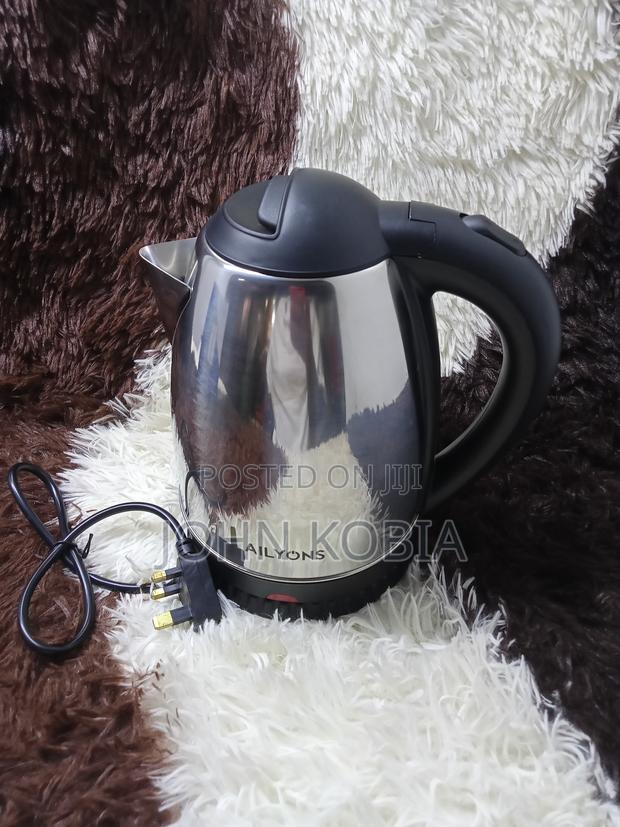 Stainless Steel Body Ailyons Electric Kettle With 2.0l Capas