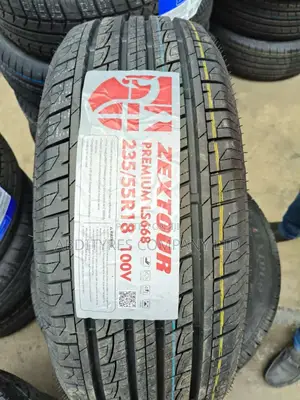 235/55r18 Zextour