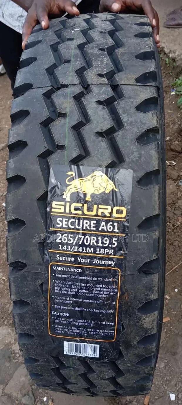 265/70r19.5 Secure - main view