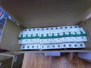 Leader 32 Amps Double Pole MCB Breaker - thumbnail 2