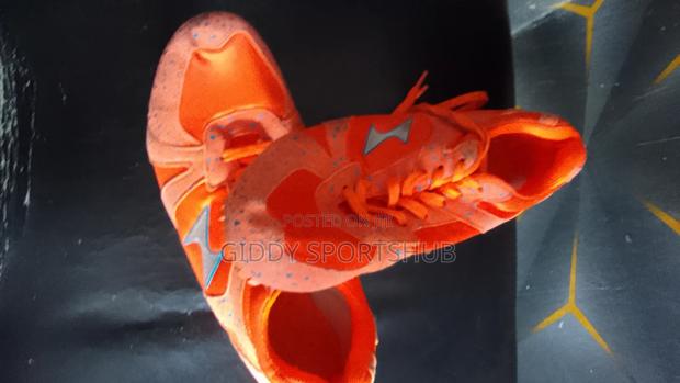 Sprinting Spikes - thumbnail 3