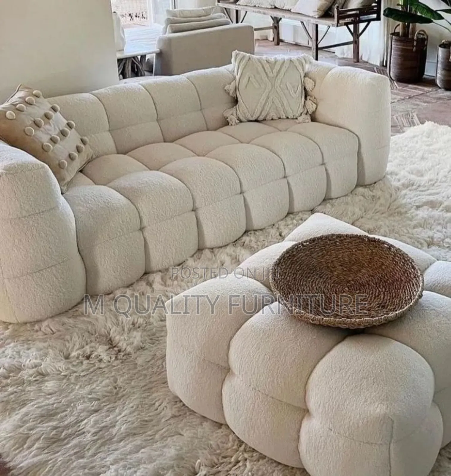 3 Seater White Bubble Seat